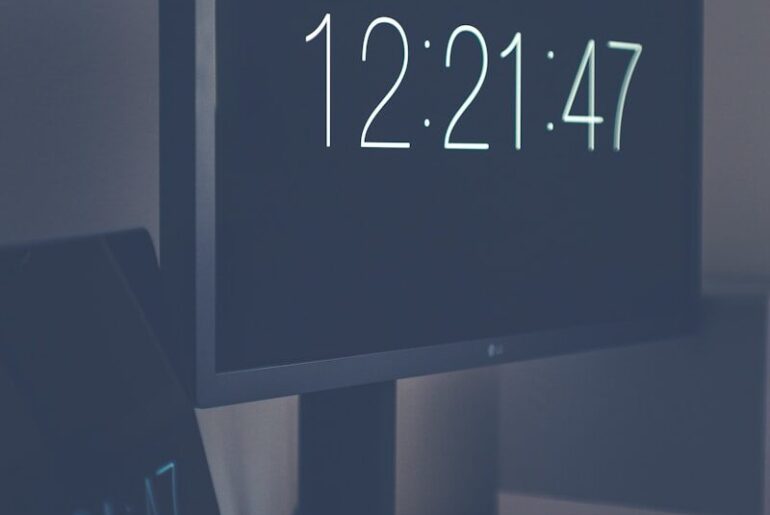 12:21:47 showing on monitor