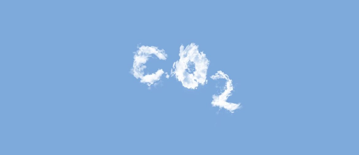 a plane flying in the sky with the word go written in it